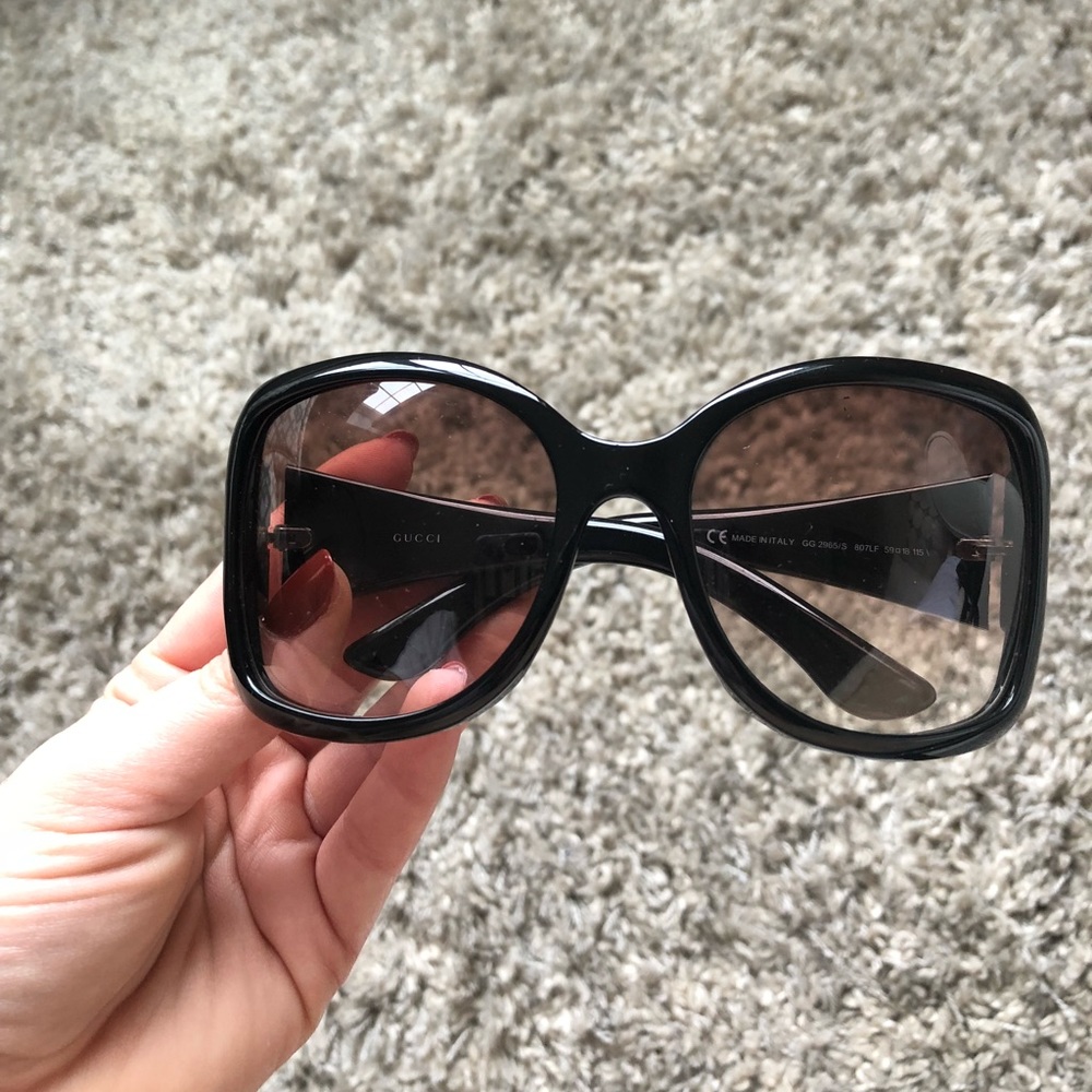 Gucci sunglasses